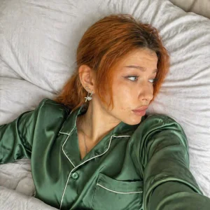 midnightle_sin lie down next to me Pic