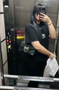 SaraOne_arab Public Pic 3