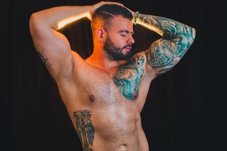 Johnnygrayson1 kullanıcısının Sensuality 😈 albümü -  4 fotoğraf