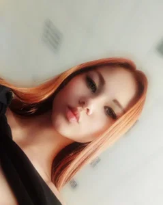 VelvaVasso Public Poză