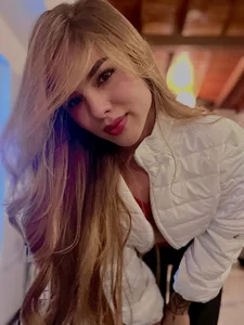 iam_tiny's Muack sexfoto('s) 3