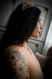 misslombana MADAME Pic