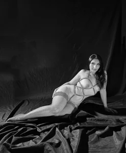 Emily_Monroe_ EMILY BLACK AND WHITE ✨ Poză 4