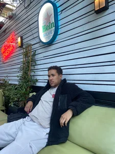 LilVirgin_24 Public Pic 5