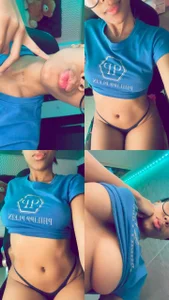 Mia_Duarte1のwith my sexy lingerie...の 3枚の写真