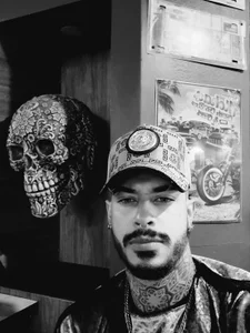 VinzenzRizzoのMEの 6枚の写真