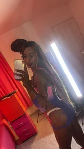 Zdjęcia shesnotme Tu sexy baby BBC:  2