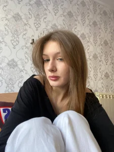 LeyaMoreauu's XXX Nude Photo 3