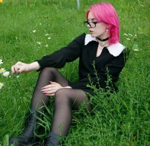 RonniHang Public Pic 2