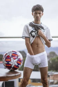 LYAN_DYLANのDYLANの 3枚の写真