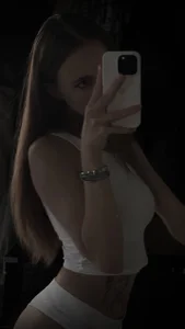 Ruth_Going more of me صورة واحدة|Ruth_Going more of me صورتان|Ruth_Going more of me  4 صور|Ruth_Going more of me  4 صورة