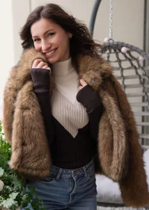 JuliaRichard Beauty, No Filter Pic 8