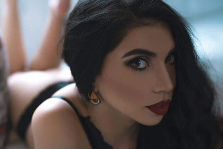 Nina-monroe My firts photo studio slika 4