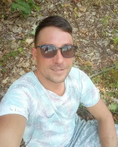 Miki01881 Public Bilde