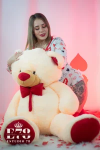 Zoe_olsenHappy Valentine's Day 💖图片