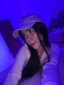 Kitty de sofiaacutee  2 Imagens