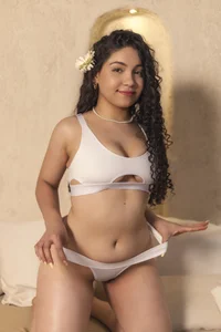 amandalee01 What better than taking photos for you? 💞 Bilde 4