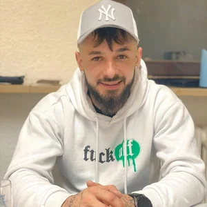 picyu060 Public Poză 6