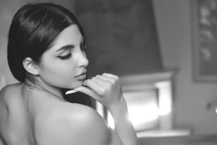 AishaSheLoveYOU Public Pic 2