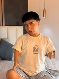 Sam_Velvett Public Poză 3