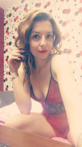 SerenaLoveX Public Pic 4