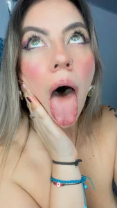 ariannawil Public Pic 6