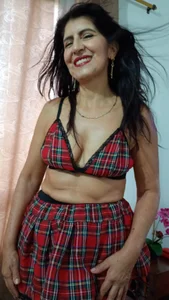 swity_foster Schoolgirl hot Immagine  5