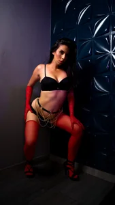 JuliaSinclair tropical beauty 😈🥵🔥 Pic 3