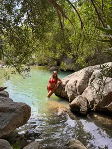 Mona_Plus 🌊 I am your very own waterfall🌊 Immagine  2
