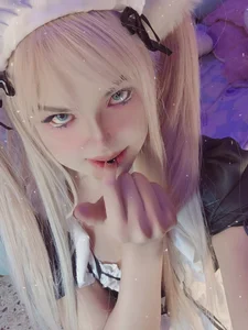 more of me de Angelica_Reborn Foto 4