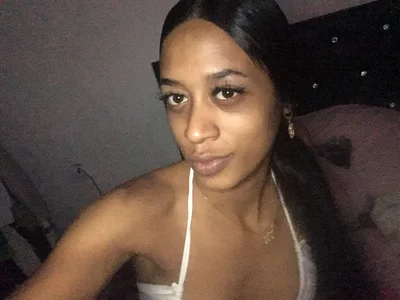 Little_slut1 Public Pic 9
