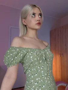 mybunnywendy In a summer dress Pic 4