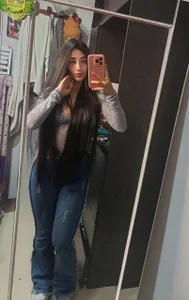 Celeste_Valentine_ Public . fénykép