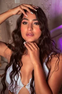 JasmineRhodesPublic图片 2