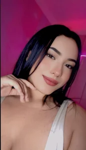 Casual photos 🦋🔥✨ de Kendall_curves  2 Imagens