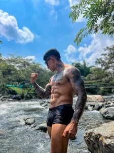 AdanReilly New spot 사진 2