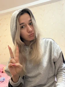 Tits are shaking in anticipation of your step de MaryBennetts  photos