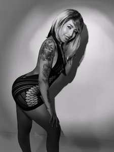 MadelaineJones sweet madelaine Pic 7