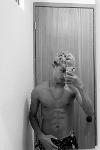 GOLD_BOYS: ANGEL FIRI 🔥🦇 ( 2 фото)