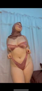 naughty__angel: I feel very hot today. ( 2 фото)