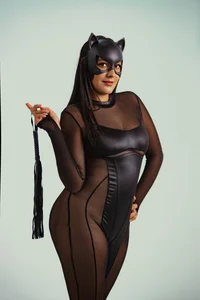 saraycollins  のcollins mischievousの 6枚の写真