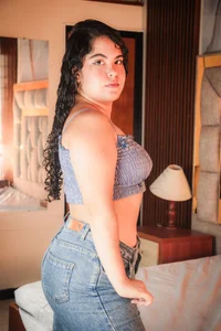 NicolleOverton Public  5 снимка
