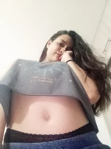 Ana_Squirty Public Pic 3