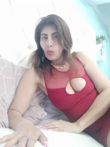 eva_loreti A LITTLE ABOUT ME Pic 5