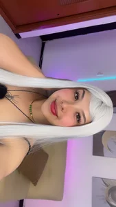 Zdjęcia Hilary_In_House Hello: 
