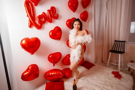 lori_leen_ Valentin Day Immagine  8