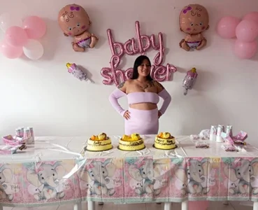 stripcharming_ Baby Shower Foto