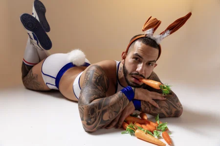 Matt_Ferrer Your sexy bunny🐰 Pic