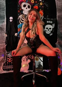 nanis_milfhallowen two图片 2