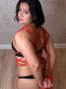VivienRoss_ Pick up the rope Pic 9